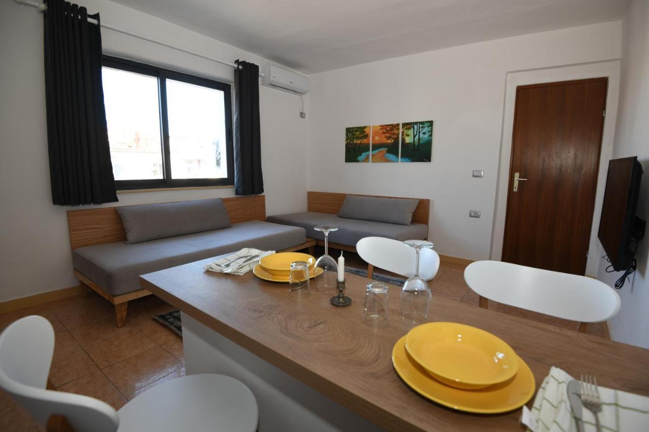 Rondine Studio Apartment 티라나 외부 사진