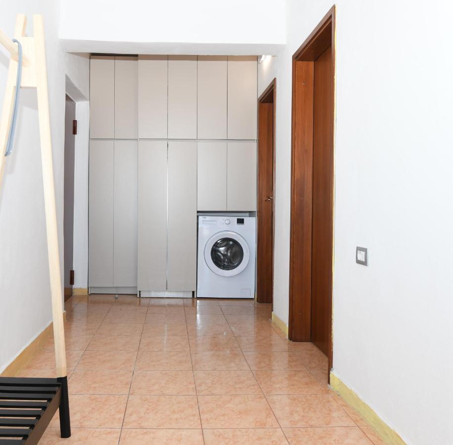 Rondine Studio Apartment 티라나 외부 사진