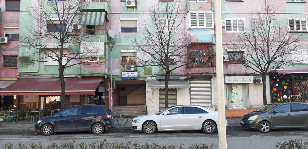Rondine Studio Apartment 티라나 외부 사진